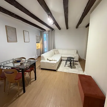 Cosy Plein Coeur Орийак