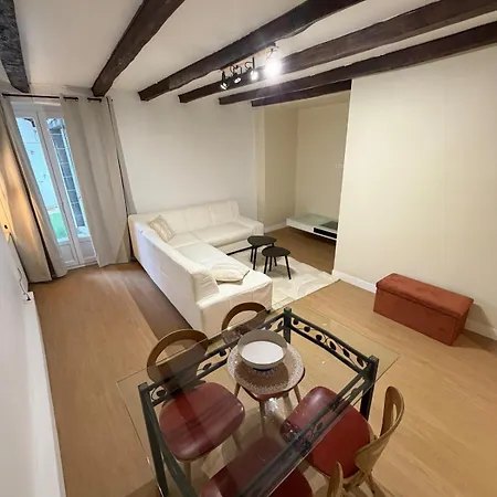 Cosy Plein Coeur Орийак