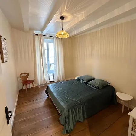 Cosy Plein Coeur Орийак